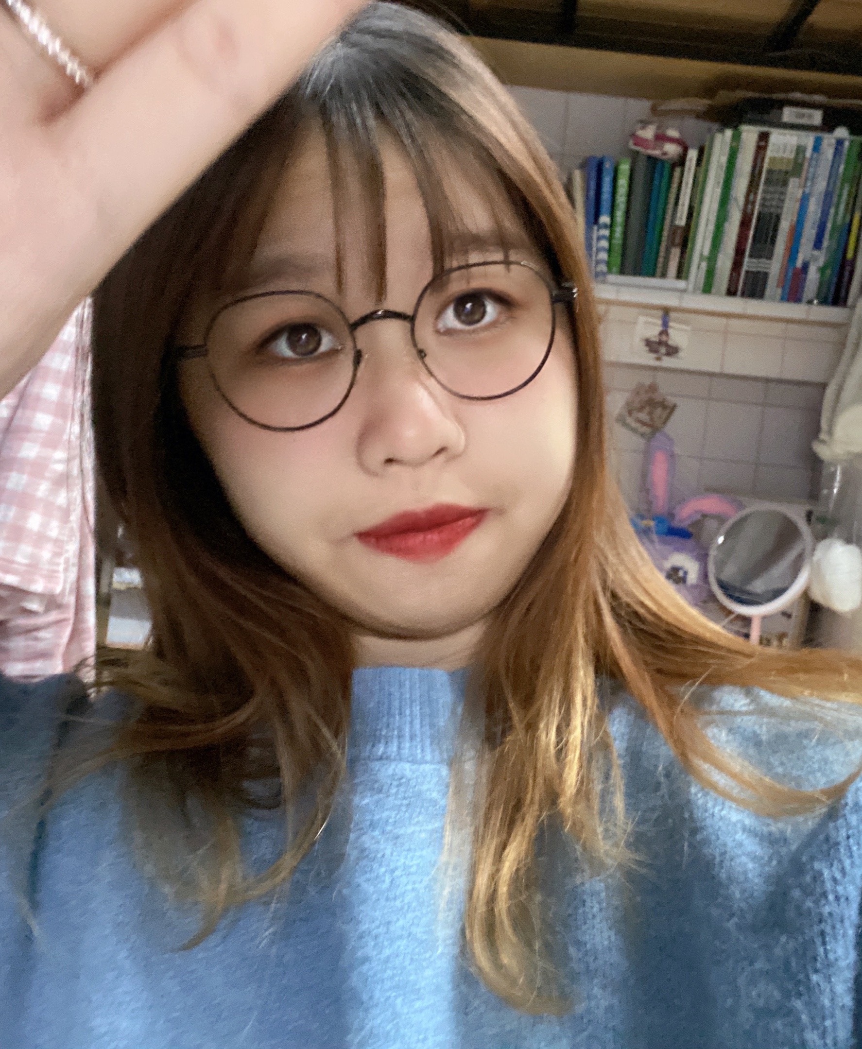 上海上海电子信息职业技术学院家教张教员T235917