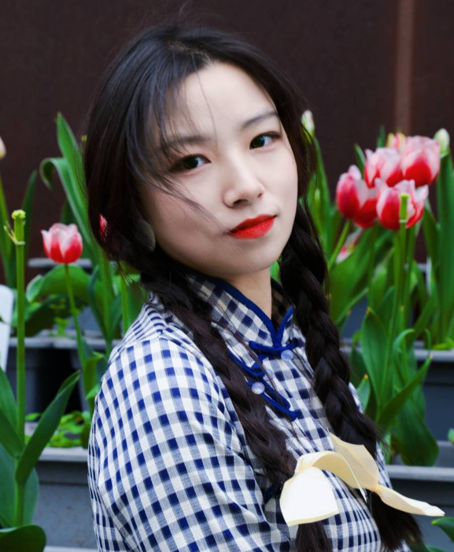 上海复旦大学女家教纪教员T233670