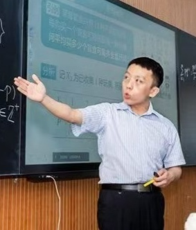 初中Aptis家教王老师T461540